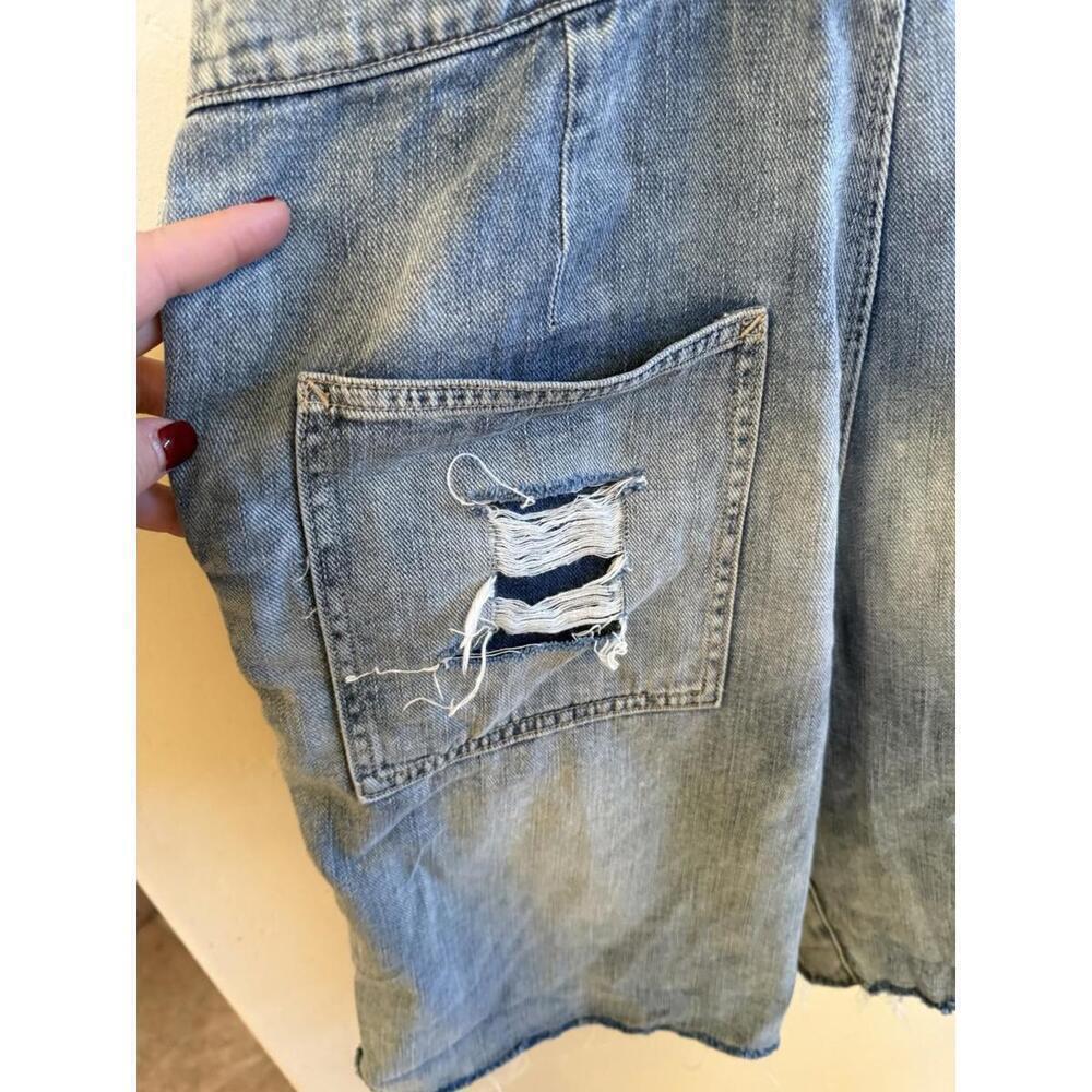 Gap Denim Shortalls Overalls Short with distressing raw hem S, Light Wash, Y2K - Picture 4 of 7